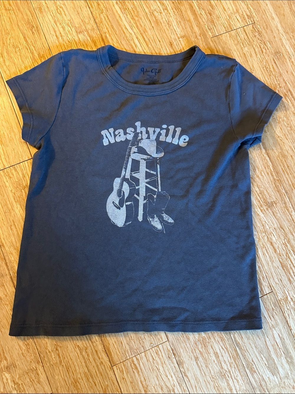 Brandy Melville John Galt Nashville Graphic baby Tee - grey